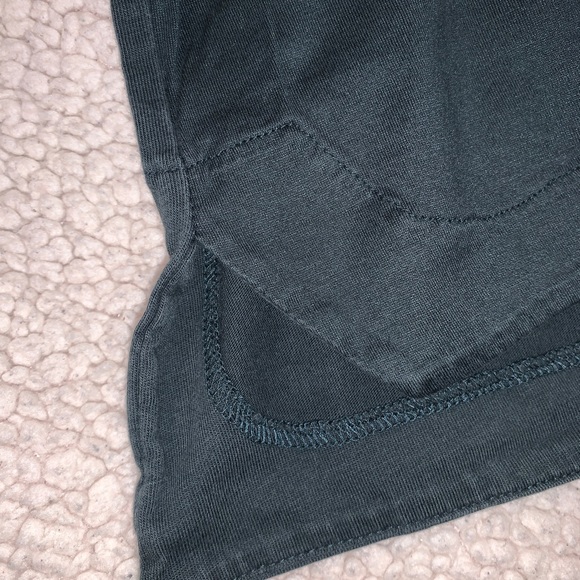 Nike shirt - Picture 4 of 4